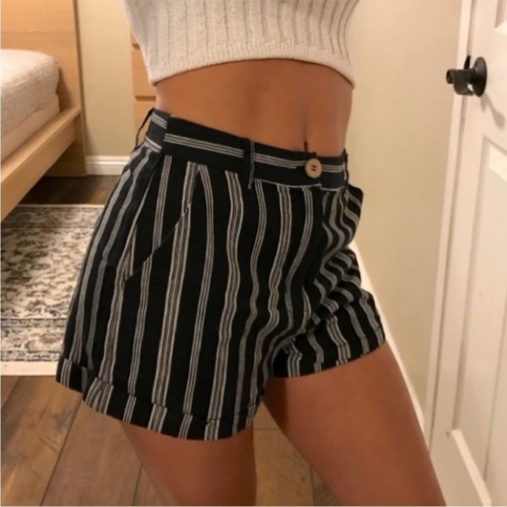 Women’s cutie shorts - S